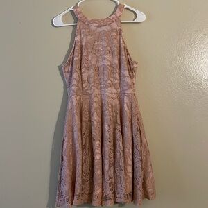 Dress, size L, color pink, pre-owned. Excellent condition.